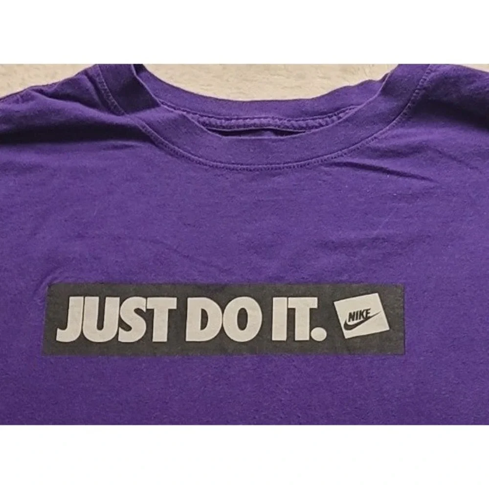 Nike Just Do It Graphic T-Shirt Men's Large Purple Box Logo Cotton Short sleeve